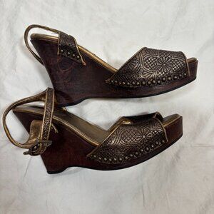 Prada 7 Women's Brown Gold Bronze Embossed Leather Flowers Wedge Heel Shoes